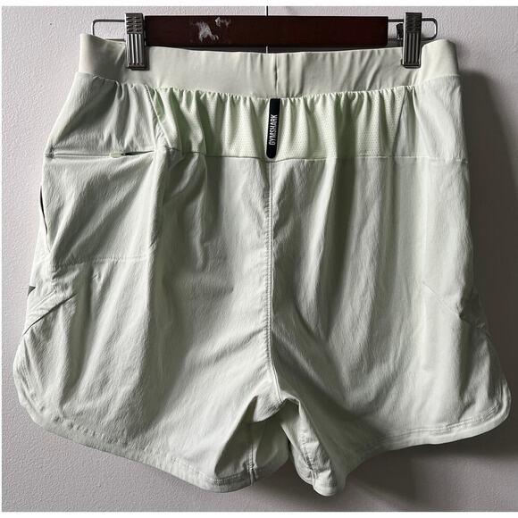 Gymshark 2 in 1 shorts women's size Medium - Picture 2 of 6